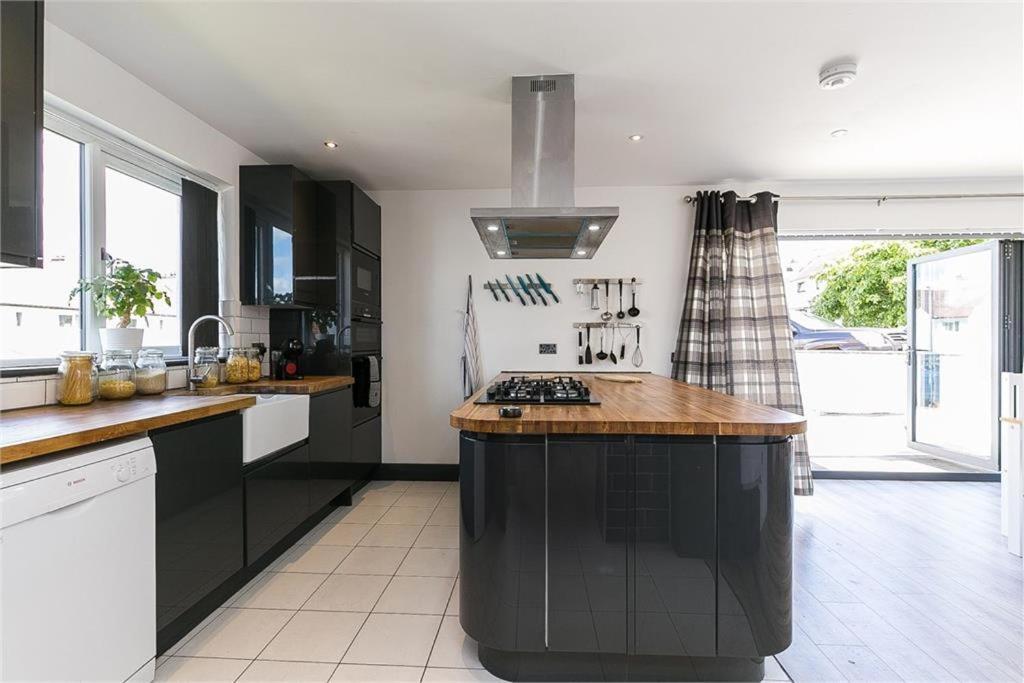 Dreghorn House 4 Bedrooms 3 Toilets 3 Reception Free Parking 233 Mbp Wifi Edinburgh Exterior photo