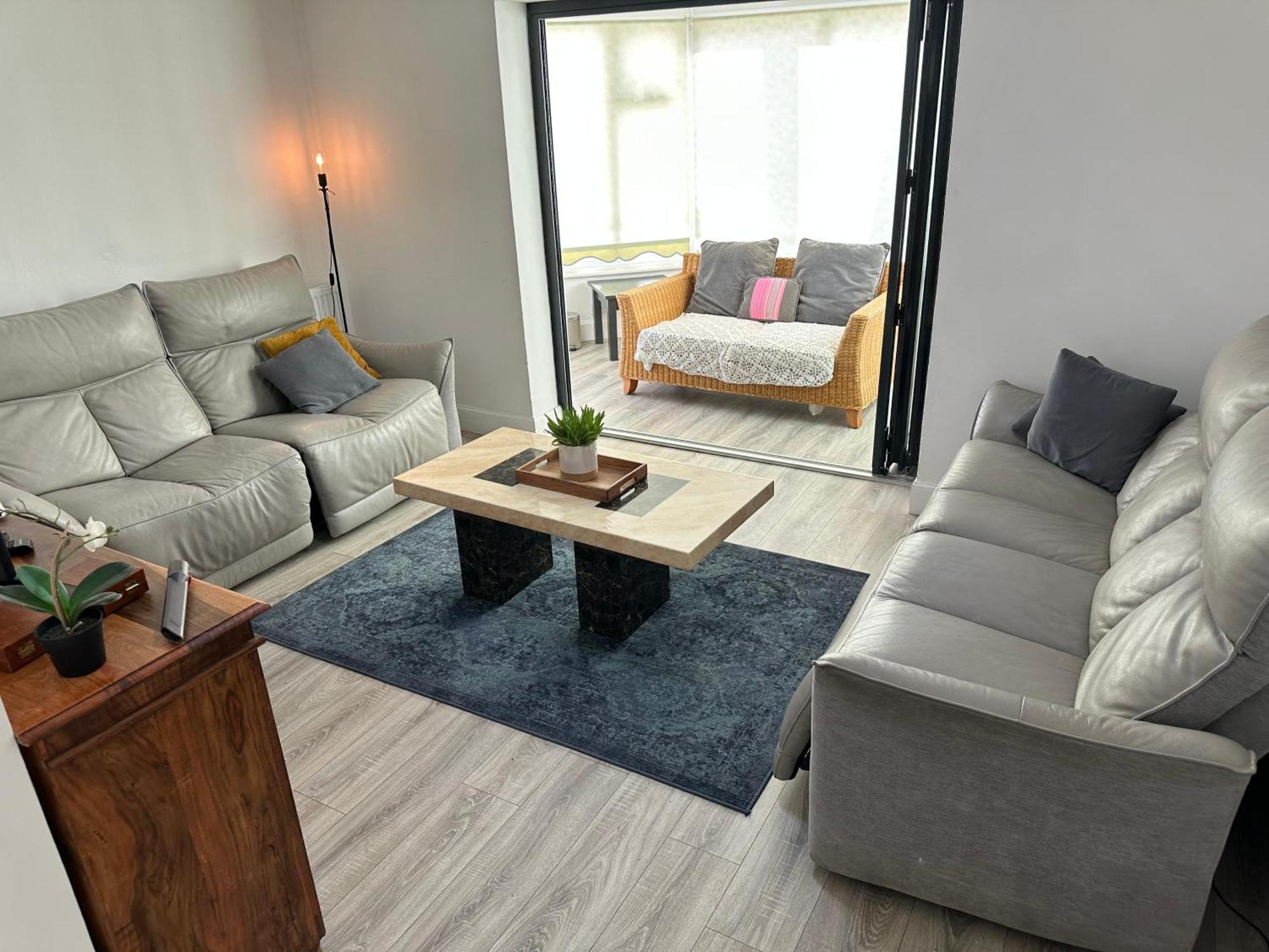 Dreghorn House 4 Bedrooms 3 Toilets 3 Reception Free Parking 233 Mbp Wifi Edinburgh Exterior photo
